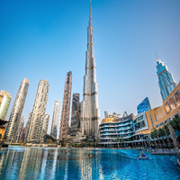 دبی شهری به سوی آینده-container